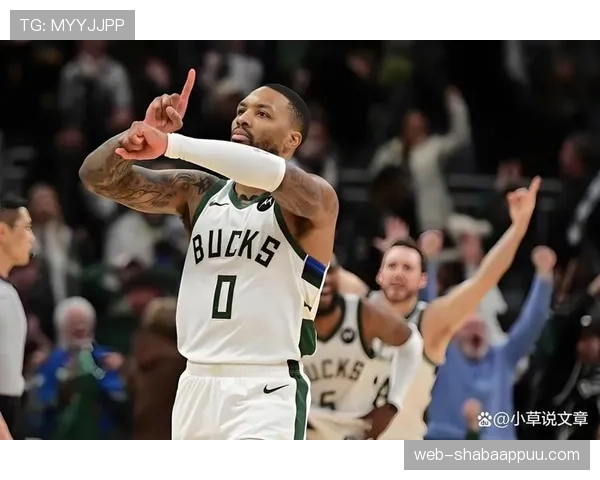 利拉德转向挡拆单打，拉开空间效率胜过库里无球