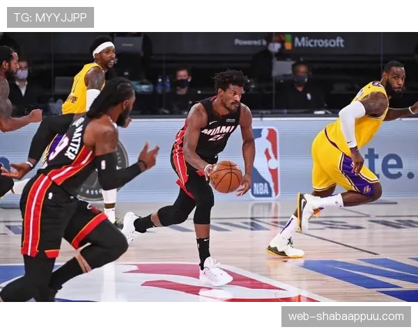 格兰特·威廉姆斯挡拆关键传球提升凯尔特人攻防转换效率